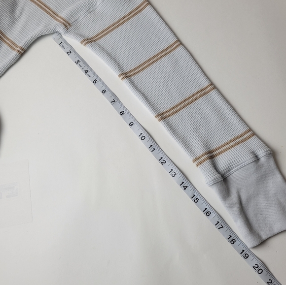 ARITZIA Babaton Cowlneck Thermal Long Sleeve Top Stripe Blue Tan L - Picture 10 of 11